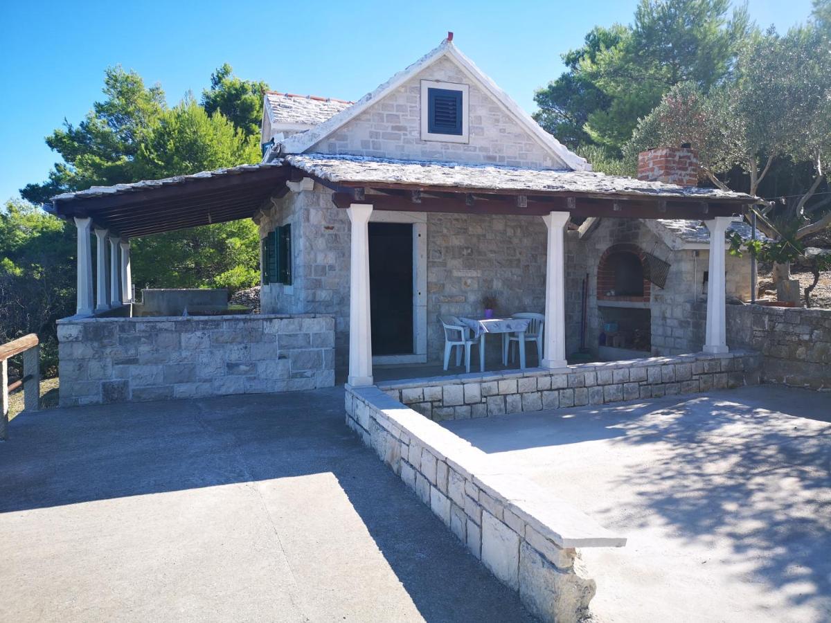 Vacation House, Parking Included, Lovrecina Prázdninový dům *